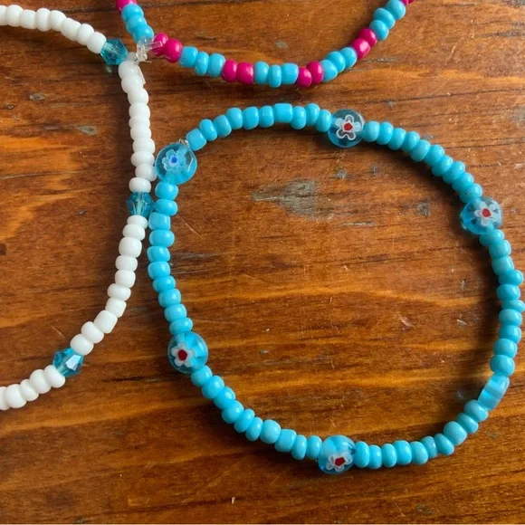 Colorful Beaded Bracelets Set - Picture 2 of 4